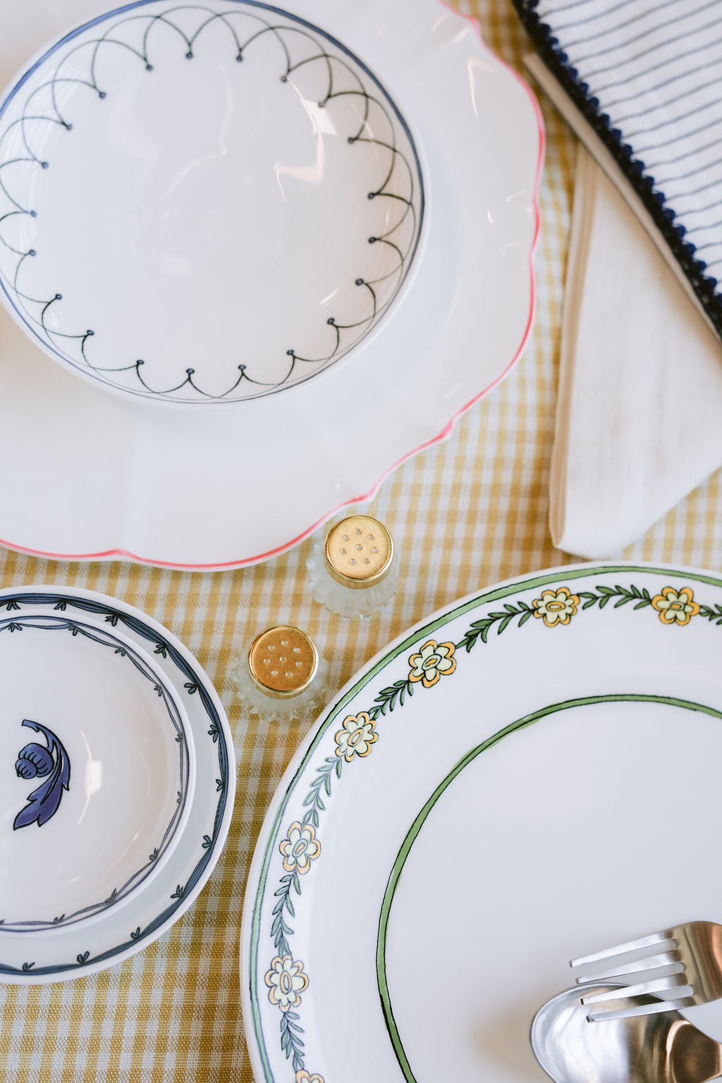 Roseate Rim Dinner Plate - Foundation Goods